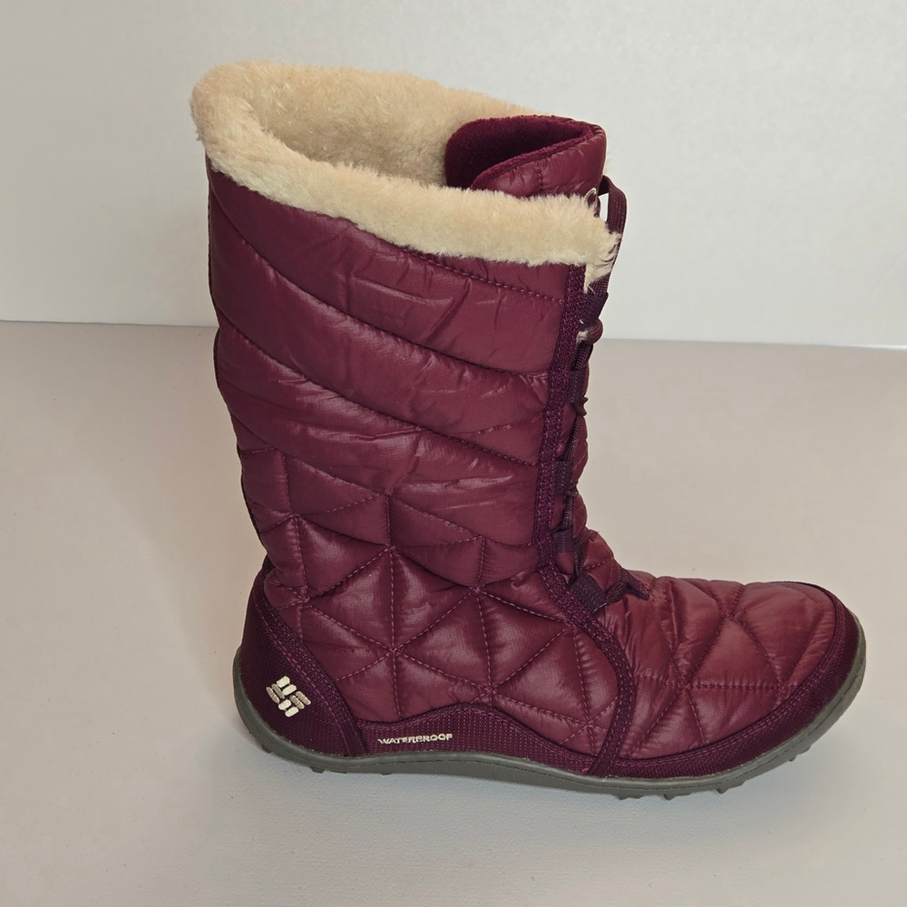 Columbia Powder Summit II Purple Burgundy Faux Fur Insulated Quilted Boots Sz 9